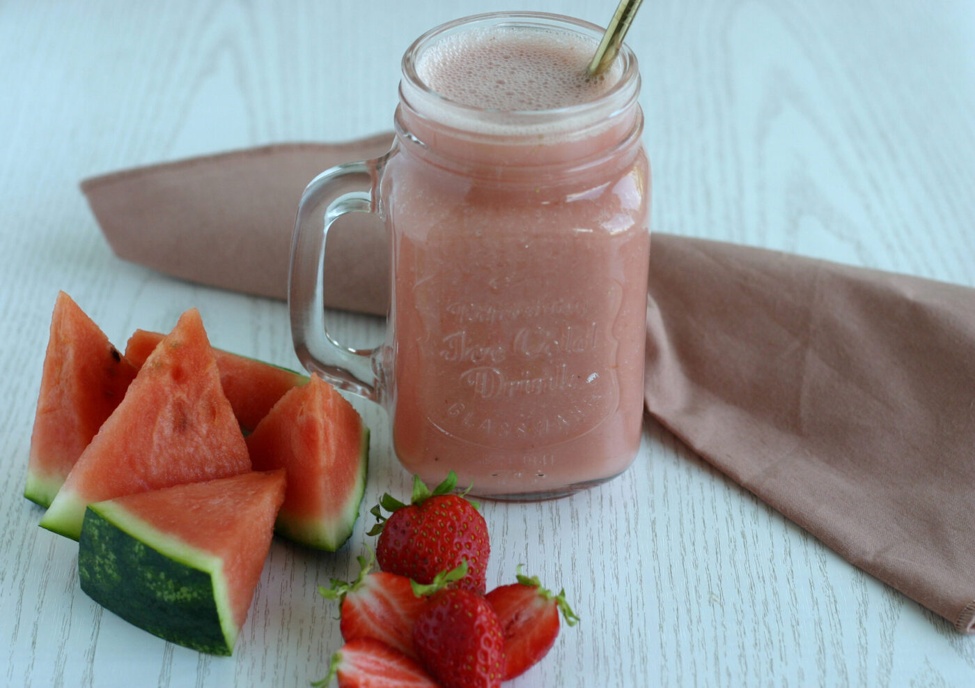 Jordbær-vandmelon smoothie
